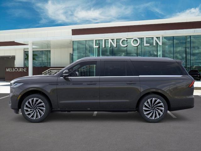 new 2025 Lincoln Navigator car, priced at $125,035