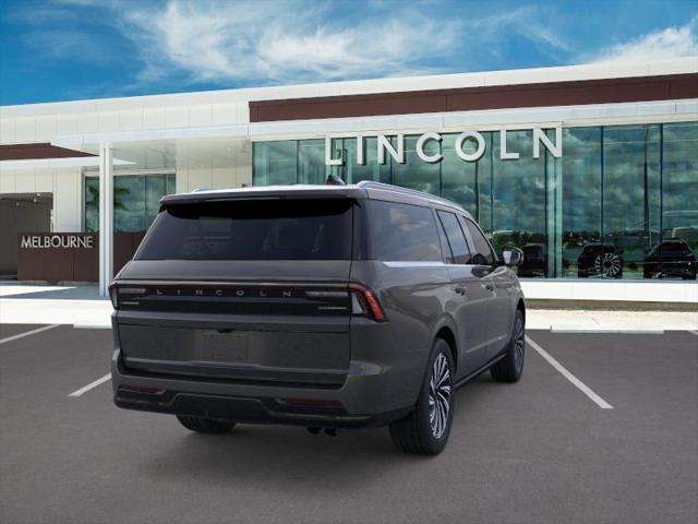 new 2025 Lincoln Navigator car, priced at $125,035