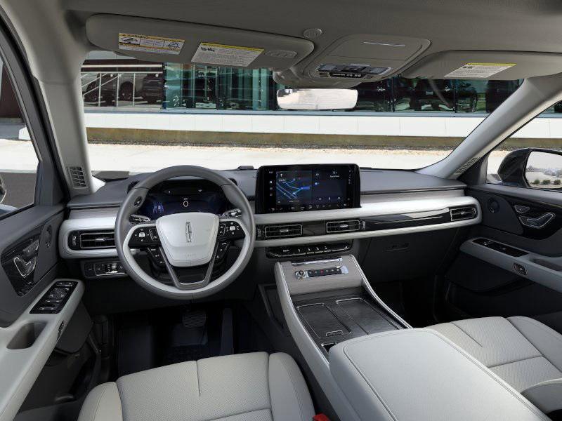 new 2025 Lincoln Aviator car, priced at $68,976
