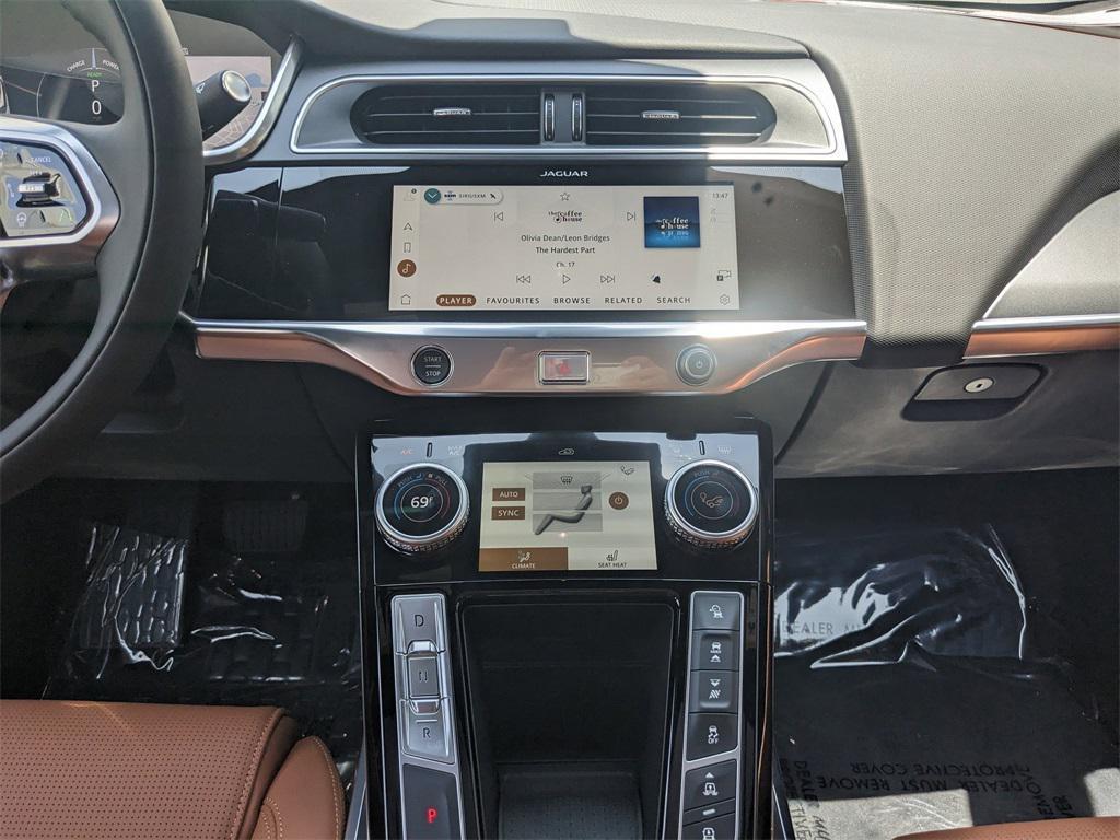 new 2024 Jaguar I-PACE car, priced at $58,118