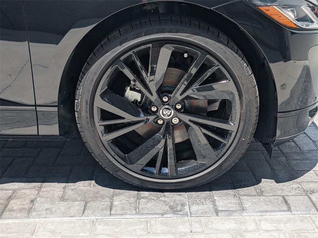 new 2024 Jaguar I-PACE car, priced at $58,118