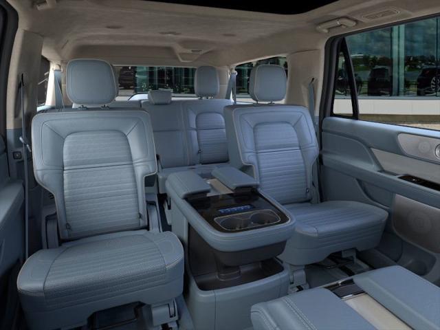 new 2024 Lincoln Navigator car, priced at $115,465