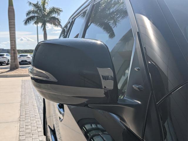 used 2014 Lexus LX 570 car, priced at $42,977