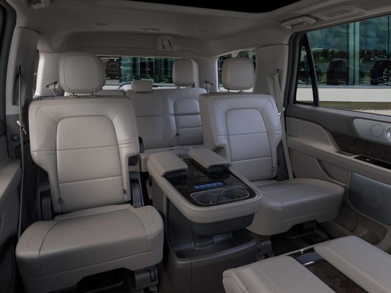 new 2024 Lincoln Navigator car, priced at $107,070