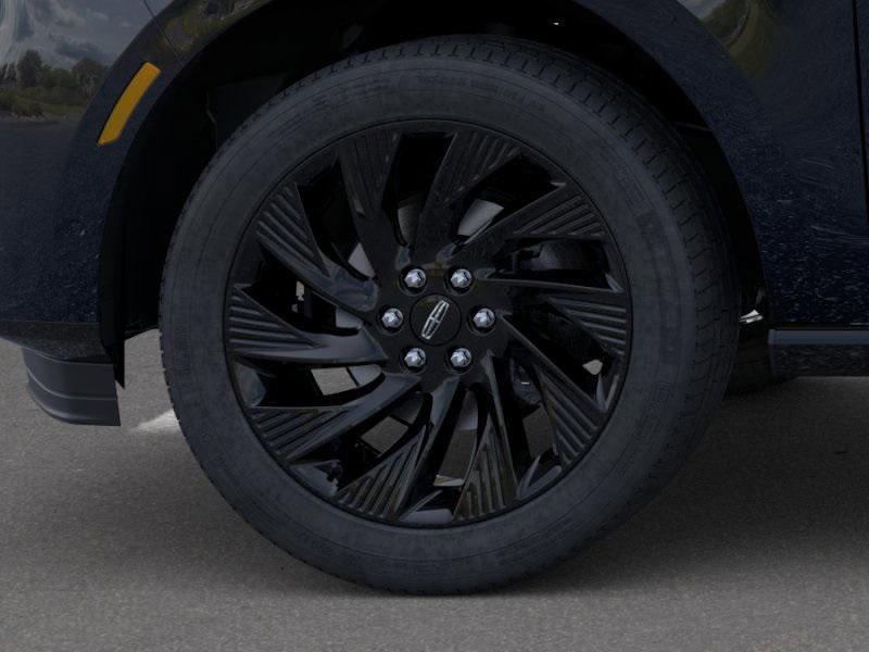 new 2025 Lincoln Navigator car, priced at $106,061