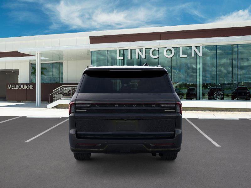 new 2025 Lincoln Navigator car, priced at $106,061