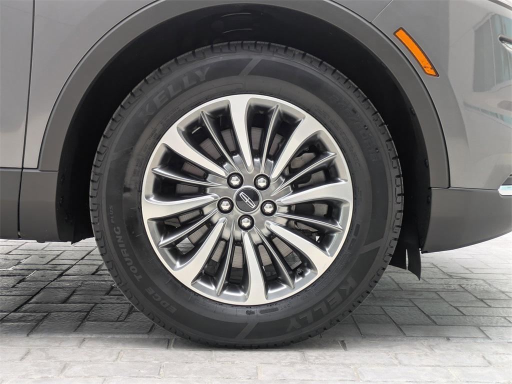 used 2021 Lincoln Nautilus car, priced at $27,977