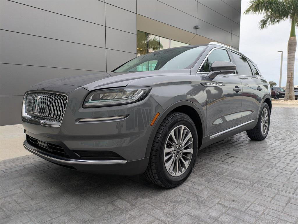 used 2021 Lincoln Nautilus car, priced at $27,977