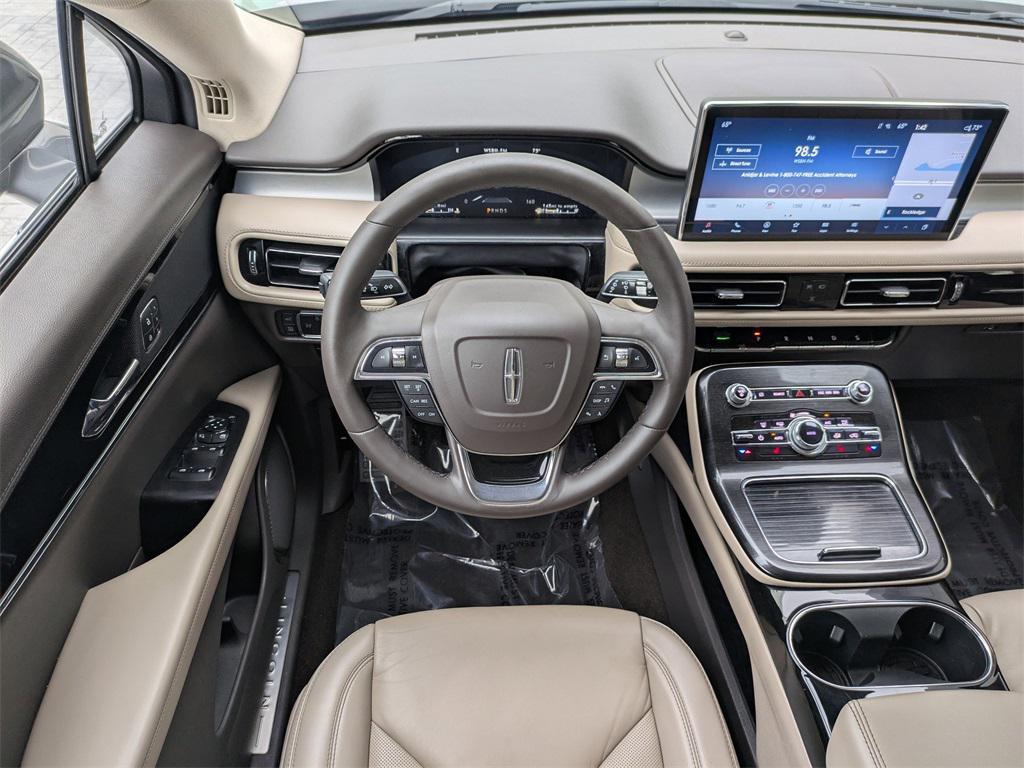 used 2021 Lincoln Nautilus car, priced at $27,977