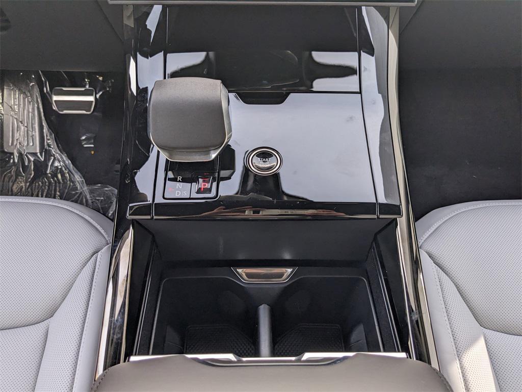 new 2025 Land Rover Range Rover Sport car, priced at $103,770