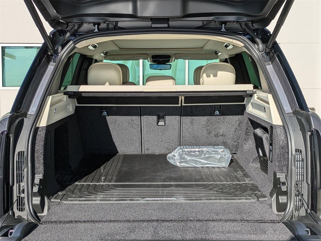 new 2025 Land Rover Range Rover car, priced at $152,714