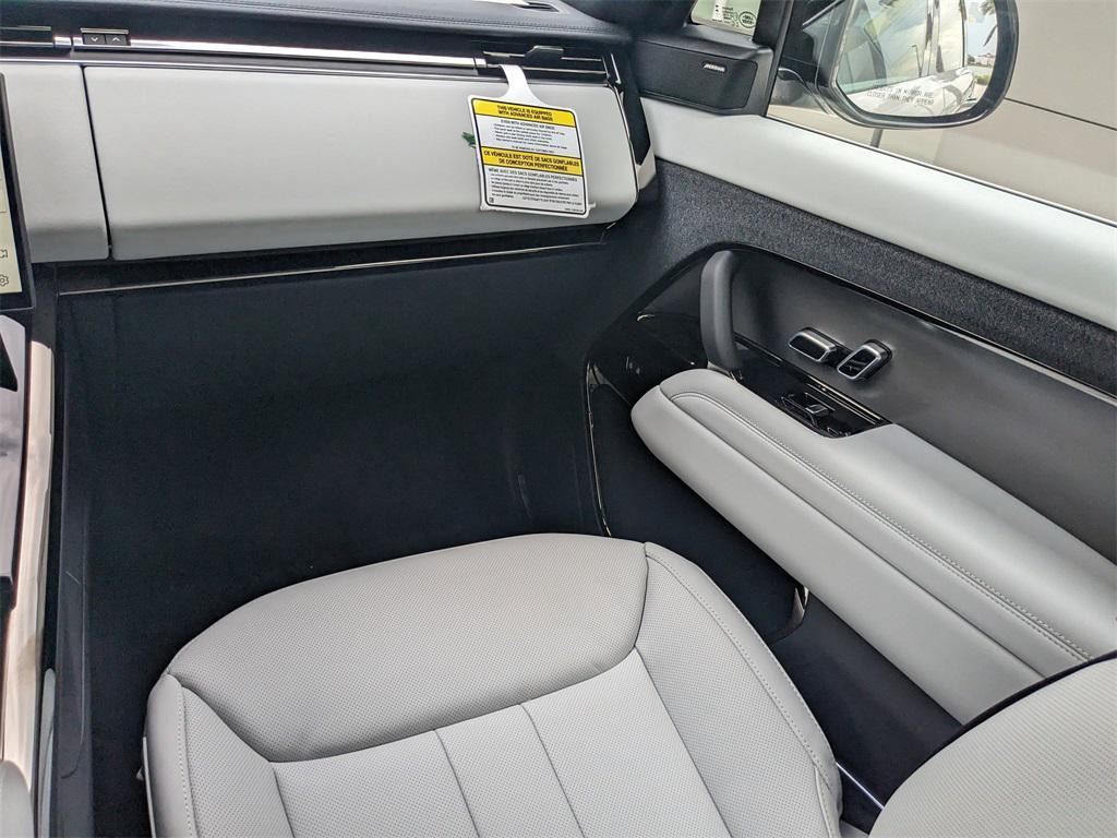 new 2025 Land Rover Range Rover Sport car, priced at $90,865