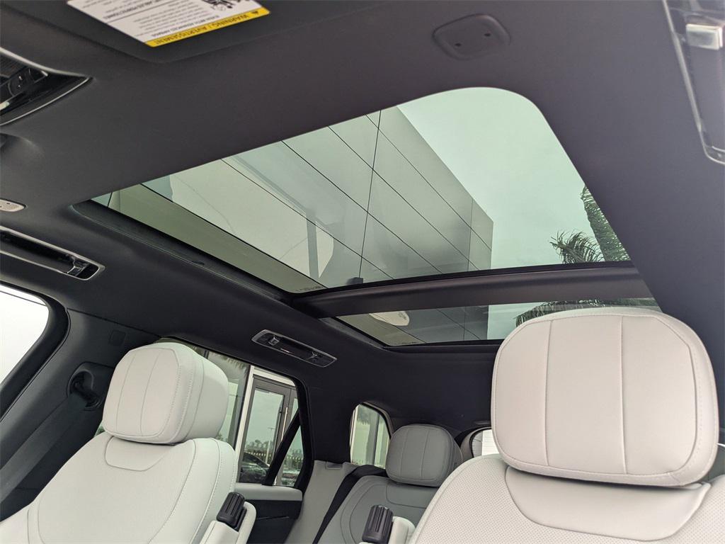 new 2025 Land Rover Range Rover Sport car, priced at $90,865