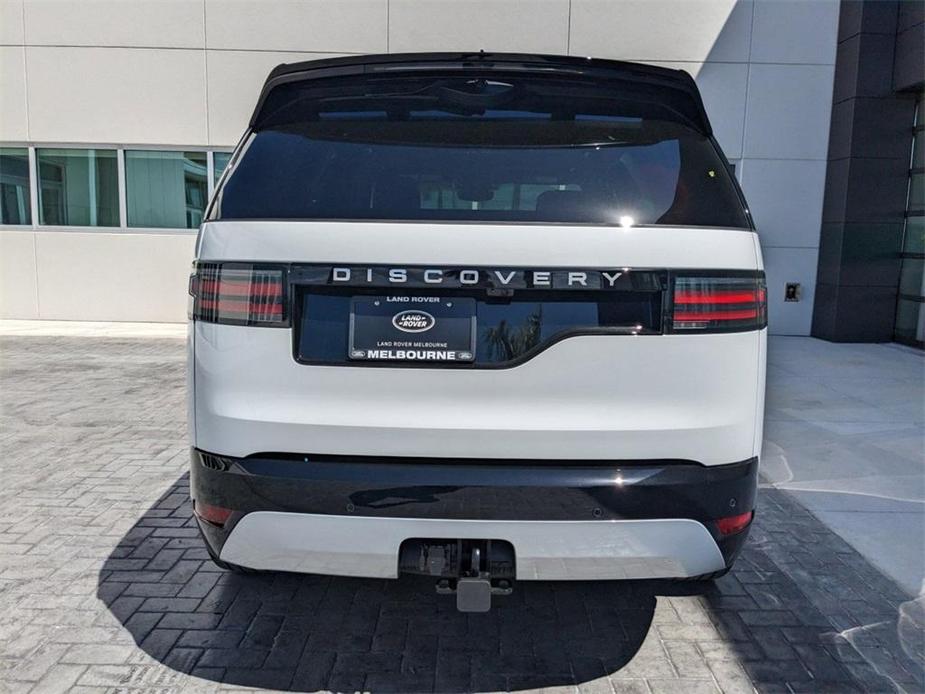 new 2024 Land Rover Discovery car, priced at $87,117