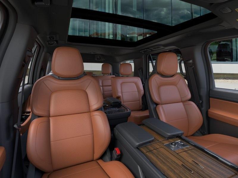 new 2024 Lincoln Navigator car, priced at $105,070