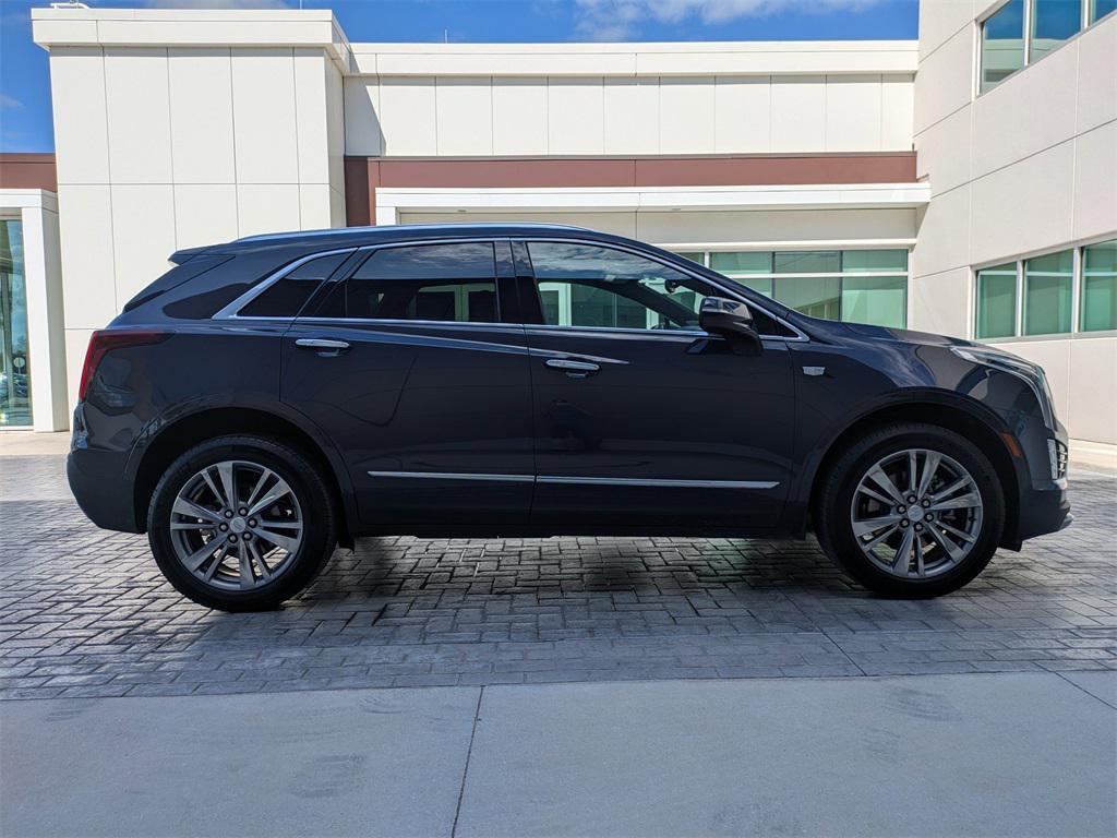 used 2025 Cadillac XT5 car, priced at $40,777