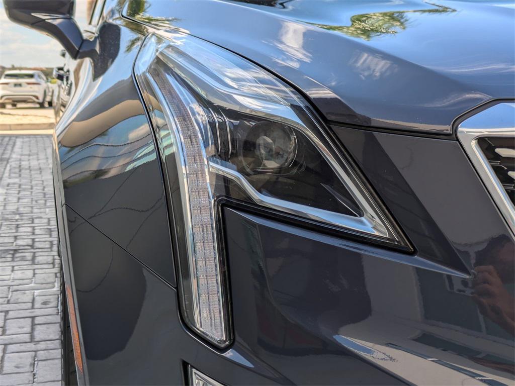 used 2025 Cadillac XT5 car, priced at $40,777