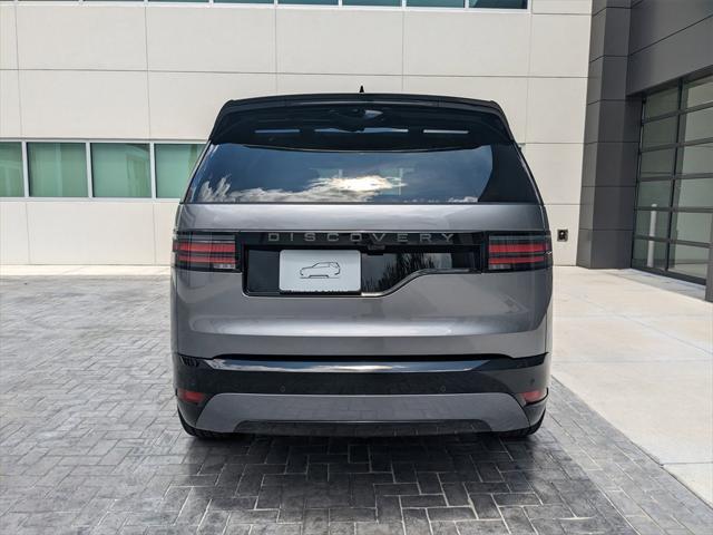 new 2025 Land Rover Discovery car, priced at $78,403