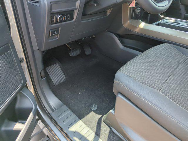 new 2024 Ford F-150 car, priced at $45,910