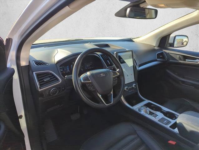 used 2024 Ford Edge car, priced at $25,300