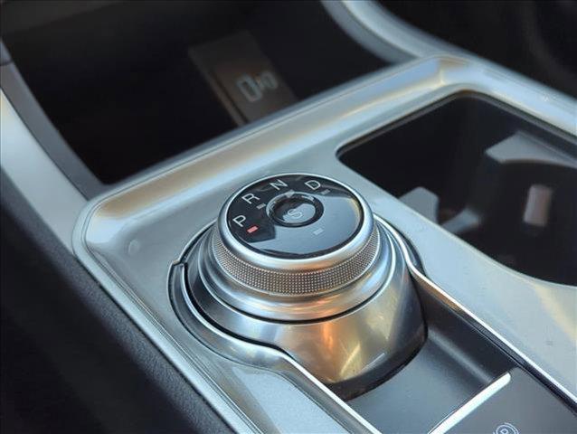 used 2024 Ford Edge car, priced at $25,300