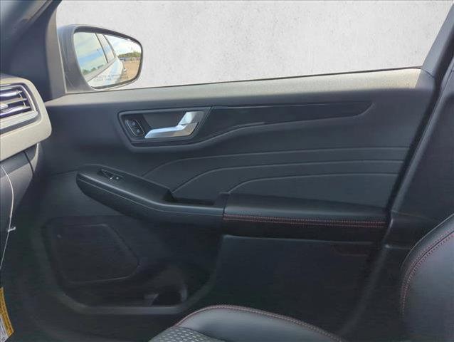 new 2025 Ford Escape car, priced at $31,560