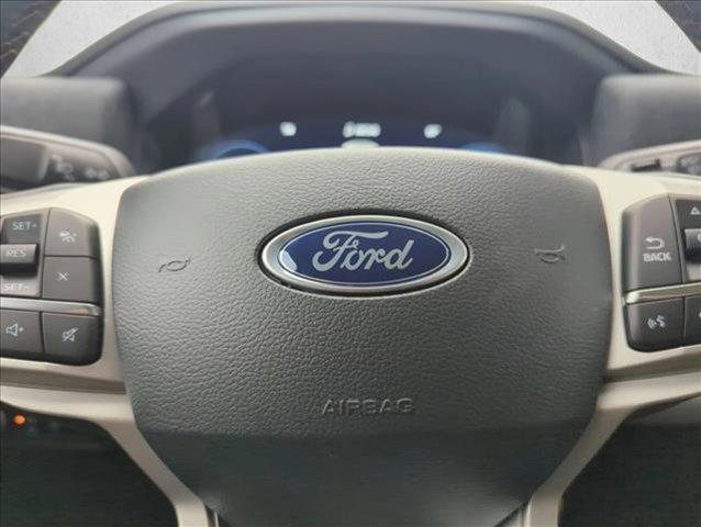 new 2025 Ford Explorer car, priced at $42,000