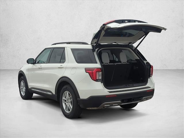 new 2025 Ford Explorer car, priced at $42,000