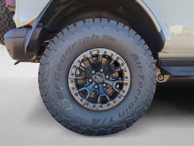 new 2025 Ford Bronco car