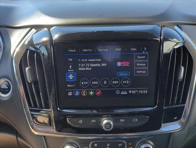 used 2021 Chevrolet Traverse car, priced at $21,000