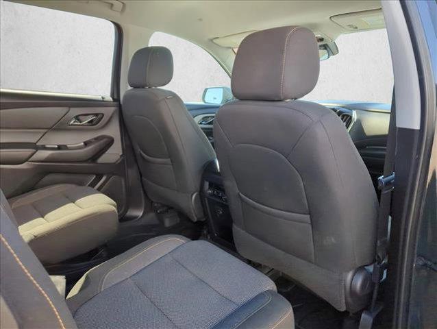 used 2021 Chevrolet Traverse car, priced at $21,000