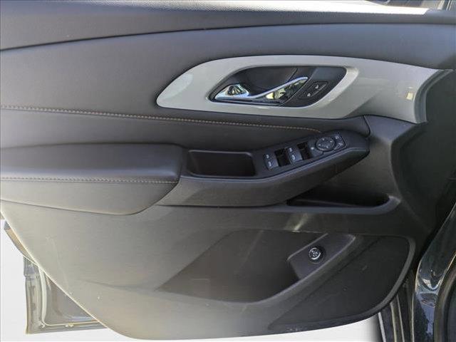 used 2021 Chevrolet Traverse car, priced at $21,888