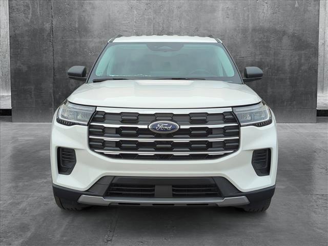 new 2025 Ford Explorer car, priced at $39,711