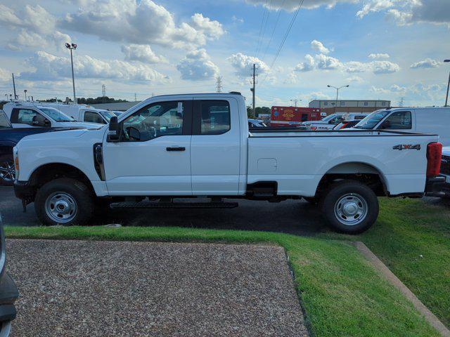 new 2024 Ford F-250 car, priced at $48,923