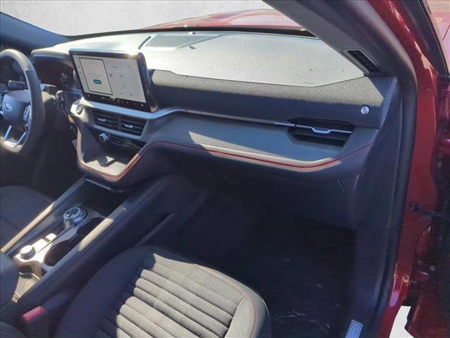 new 2025 Ford Explorer car, priced at $48,660