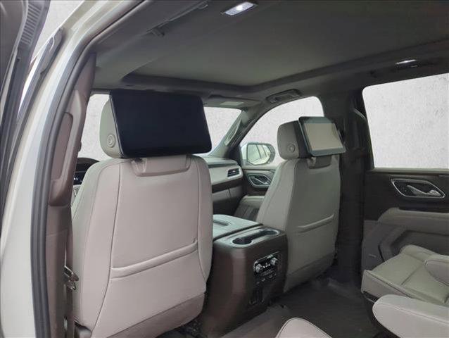 used 2023 GMC Yukon XL car, priced at $46,700