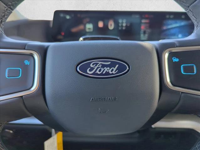 new 2025 Ford Expedition car, priced at $81,345