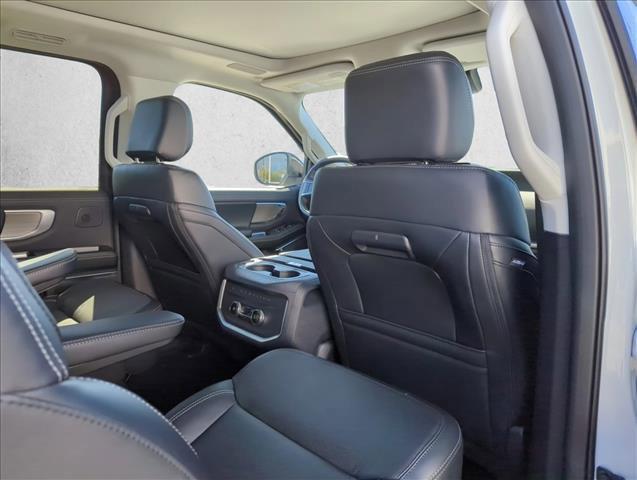 new 2025 Ford Expedition car, priced at $81,345