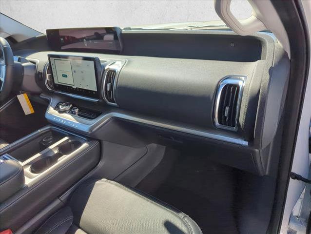 new 2025 Ford Expedition car, priced at $81,345