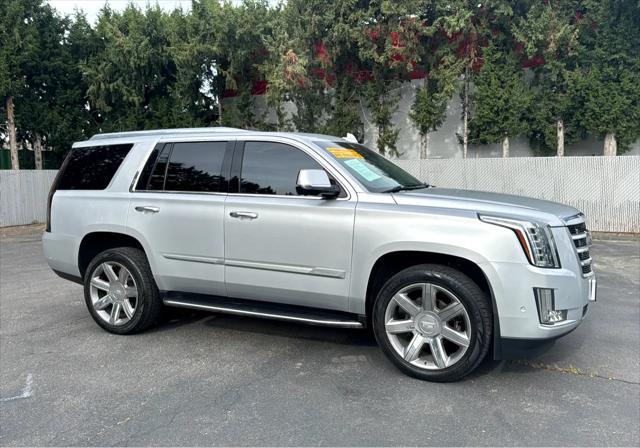 used 2020 Cadillac Escalade car, priced at $38,997