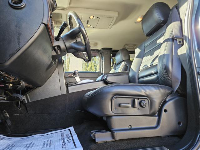 used 2005 Hummer H2 car, priced at $14,997