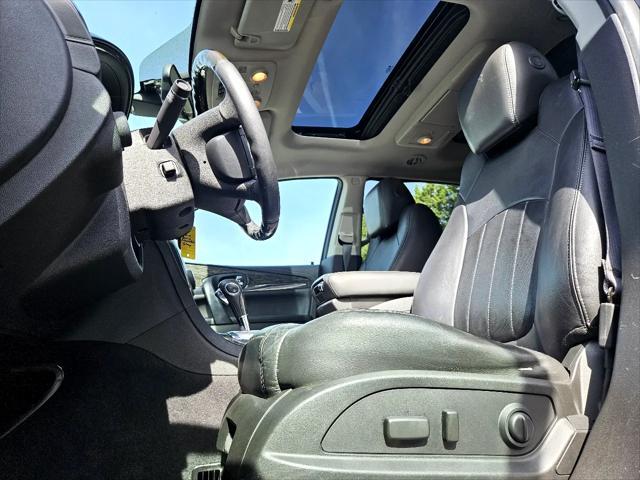 used 2014 Buick Enclave car, priced at $13,500