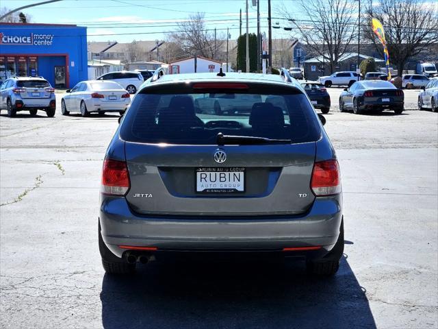 used 2014 Volkswagen Jetta SportWagen car, priced at $12,997