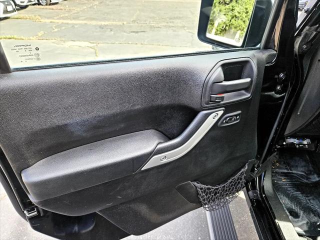 used 2016 Jeep Wrangler Unlimited car, priced at $26,997