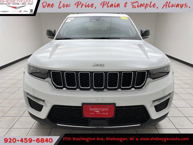 new 2025 Jeep Grand Cherokee car, priced at $48,112