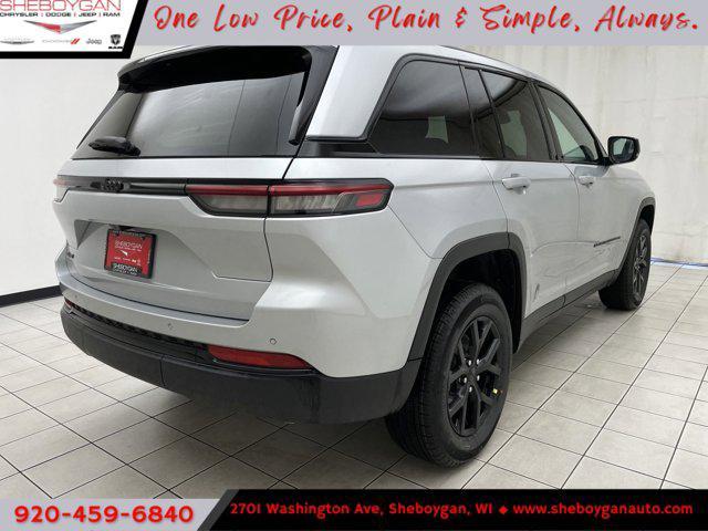 new 2025 Jeep Grand Cherokee car, priced at $45,829