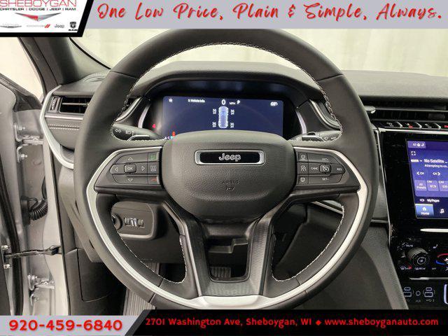 new 2025 Jeep Grand Cherokee car, priced at $39,749