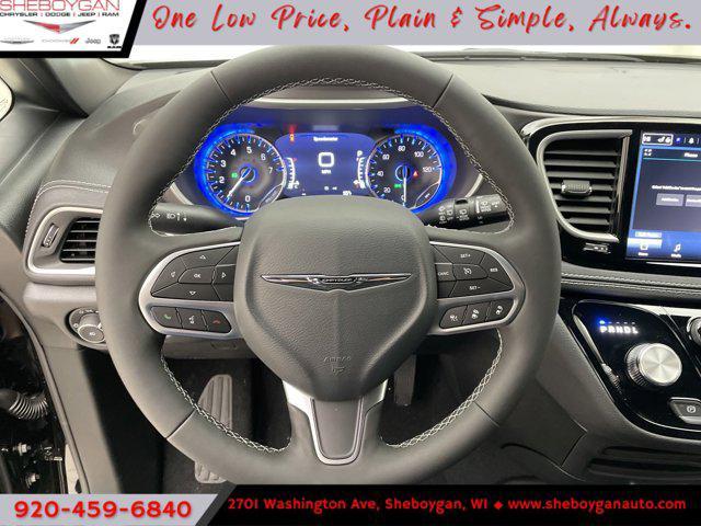 new 2025 Chrysler Pacifica car, priced at $43,274