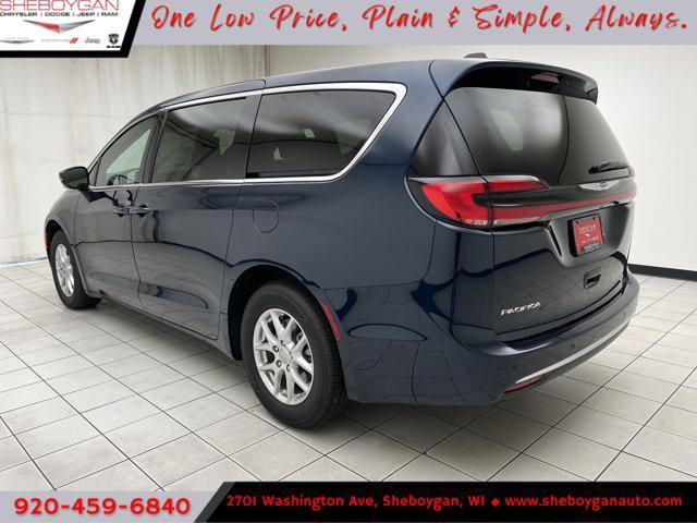 new 2025 Chrysler Pacifica car, priced at $41,842