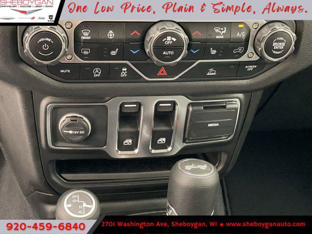 new 2025 Jeep Wrangler car, priced at $42,014